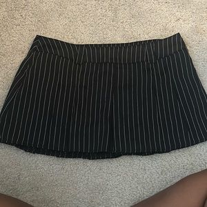 mini pleaded skirt.